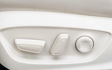 Toyota Camry, 2021 год, 2 999 000 рублей, 21 фотография