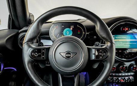 MINI Cabrio, 2022 год, 3 750 000 рублей, 21 фотография