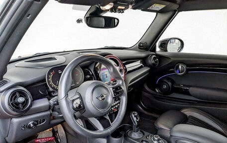 MINI Cabrio, 2022 год, 3 750 000 рублей, 16 фотография