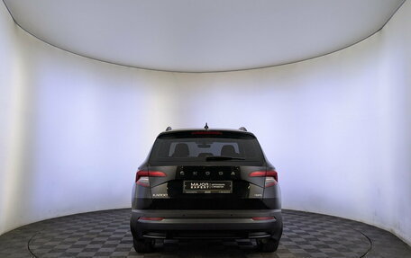 Skoda Karoq I, 2020 год, 2 200 000 рублей, 6 фотография