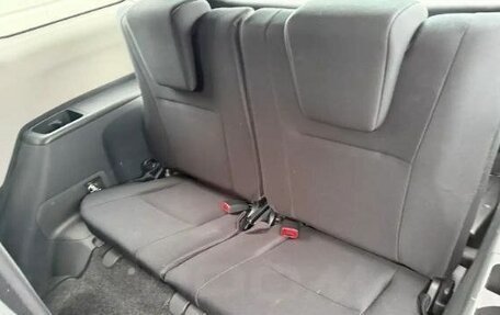 Toyota Wish II, 2011 год, 1 160 000 рублей, 9 фотография
