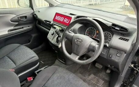Toyota Wish II, 2011 год, 1 160 000 рублей, 8 фотография