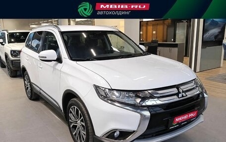 Mitsubishi Outlander III рестайлинг 3, 2016 год, 1 549 000 рублей, 1 фотография