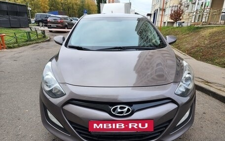 Hyundai i30 II рестайлинг, 2013 год, 1 090 000 рублей, 2 фотография