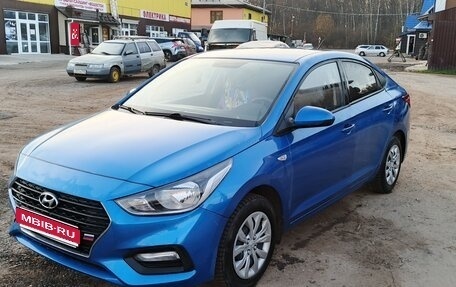 Hyundai Solaris II рестайлинг, 2019 год, 1 350 000 рублей, 1 фотография