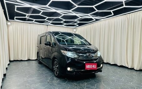 Honda Stepwgn IV рестайлинг, 2015 год, 1 899 000 рублей, 8 фотография