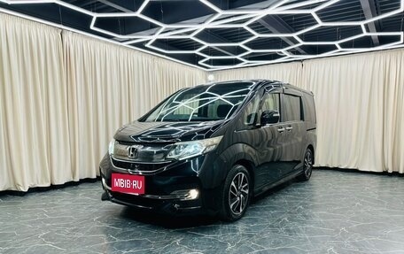 Honda Stepwgn IV рестайлинг, 2015 год, 1 899 000 рублей, 2 фотография
