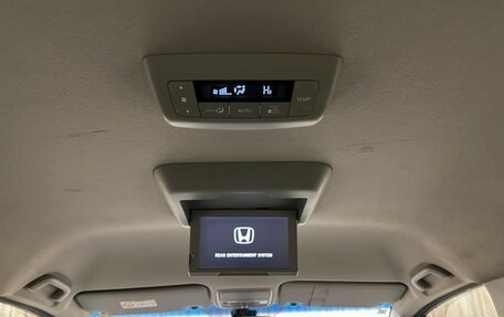 Honda Stepwgn IV рестайлинг, 2015 год, 1 899 000 рублей, 18 фотография