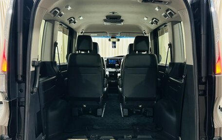 Honda Stepwgn IV рестайлинг, 2015 год, 1 899 000 рублей, 22 фотография