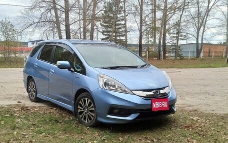 Honda Fit Shuttle I рестайлинг, 2014 год, 1 300 000 рублей, 1 фотография