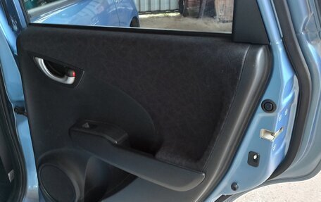 Honda Fit Shuttle I рестайлинг, 2014 год, 1 300 000 рублей, 16 фотография