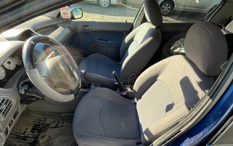 Peugeot 206, 2004 год, 210 000 рублей, 7 фотография