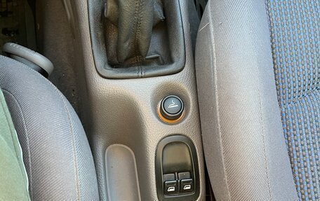 Peugeot 206, 2004 год, 210 000 рублей, 10 фотография