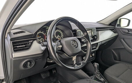 Skoda Rapid II, 2020 год, 1 350 000 рублей, 17 фотография