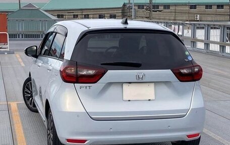 Honda Fit, 2022 год, 985 000 рублей, 7 фотография