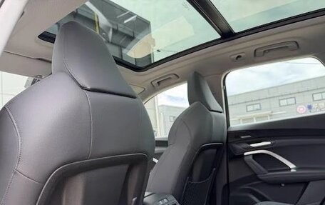 Audi Q5, 2025 год, 8 250 000 рублей, 12 фотография