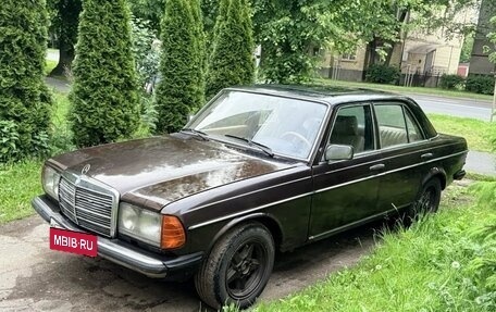 Mercedes-Benz S-Класс, 1982 год, 500 000 рублей, 12 фотография