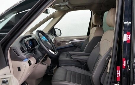 Volkswagen Multivan, 2022 год, 5 280 000 рублей, 11 фотография