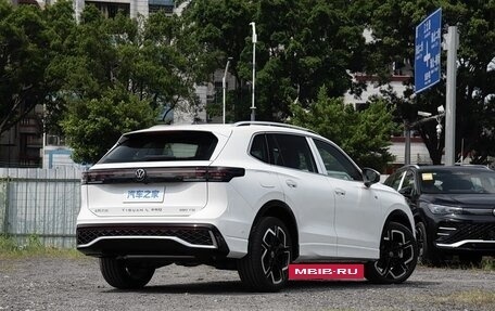 Volkswagen Tiguan, 2026 год, 4 600 000 рублей, 4 фотография