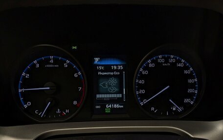 Toyota RAV4, 2016 год, 2 390 000 рублей, 8 фотография