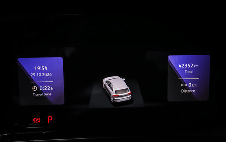 Volkswagen Golf VIII, 2021 год, 2 750 000 рублей, 16 фотография