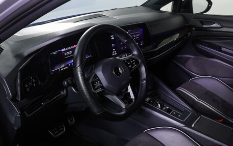 Volkswagen Golf VIII, 2021 год, 2 750 000 рублей, 15 фотография