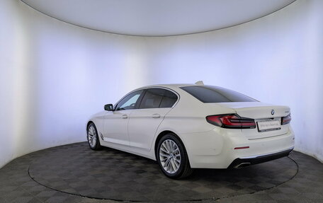 BMW 5 серия, 2022 год, 4 900 000 рублей, 7 фотография