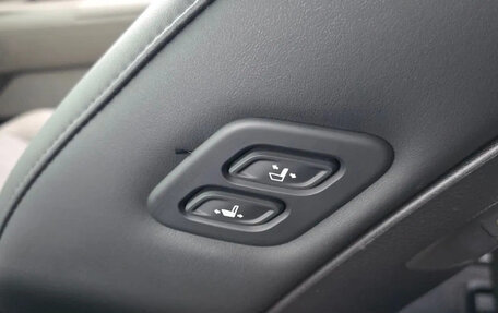 KIA Carnival, 2024 год, 5 700 000 рублей, 13 фотография