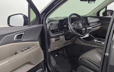 KIA Carnival, 2024 год, 5 700 000 рублей, 30 фотография