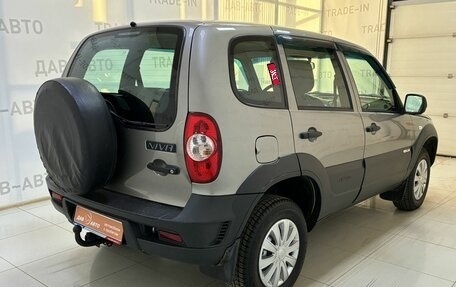 Chevrolet Niva I рестайлинг, 2018 год, 699 000 рублей, 4 фотография