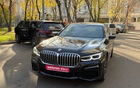 BMW 7 серия, 2019 год, 5 780 000 рублей, 1 фотография