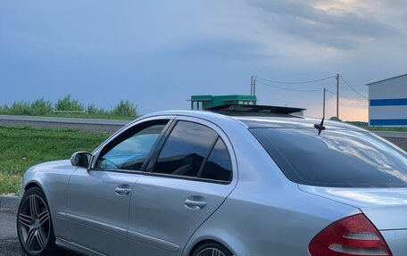 Mercedes-Benz E-Класс, 2002 год, 825 000 рублей, 11 фотография
