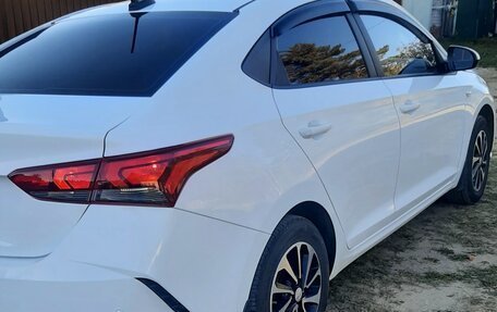 Hyundai Solaris II рестайлинг, 2020 год, 1 300 000 рублей, 2 фотография