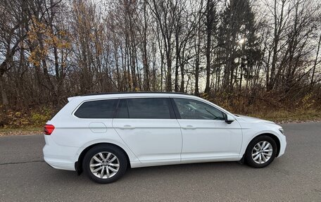 Volkswagen Passat B8 рестайлинг, 2020 год, 1 675 000 рублей, 5 фотография