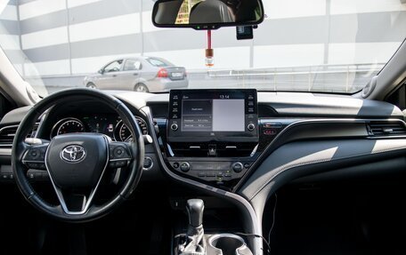 Toyota Camry, 2022 год, 5 500 000 рублей, 9 фотография