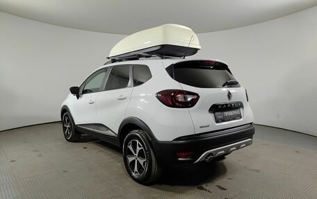 Renault Kaptur I рестайлинг, 2018 год, 1 390 000 рублей, 8 фотография