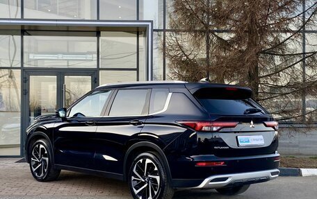 Mitsubishi Outlander, 2023 год, 3 849 000 рублей, 7 фотография
