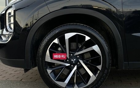 Mitsubishi Outlander, 2023 год, 3 849 000 рублей, 9 фотография