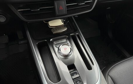 Haval Jolion, 2024 год, 2 300 000 рублей, 30 фотография