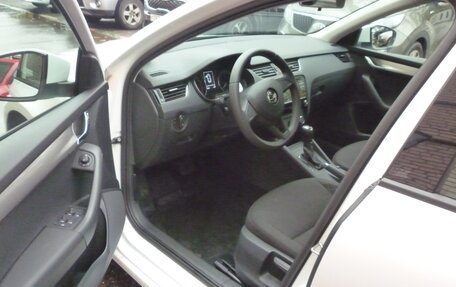 Skoda Octavia, 2020 год, 2 400 000 рублей, 2 фотография