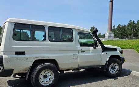 Toyota Land Cruiser 70, 2025 год, 8 930 000 рублей, 3 фотография
