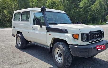 Toyota Land Cruiser 70, 2025 год, 8 930 000 рублей, 2 фотография