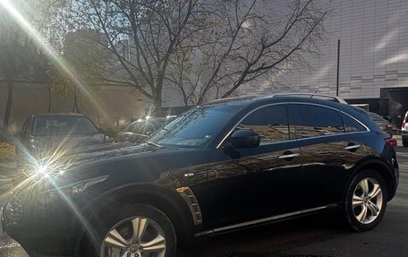 Infiniti FX II, 2011 год, 2 200 000 рублей, 2 фотография