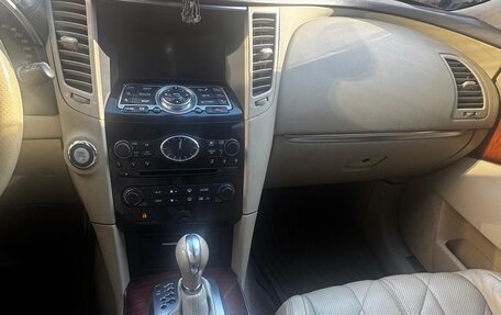 Infiniti FX II, 2011 год, 2 200 000 рублей, 4 фотография