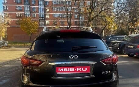 Infiniti FX II, 2011 год, 2 200 000 рублей, 3 фотография
