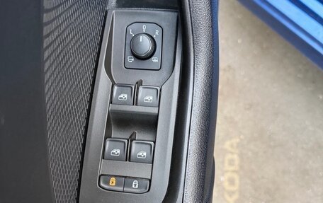 Skoda Octavia IV, 2021 год, 2 900 000 рублей, 21 фотография