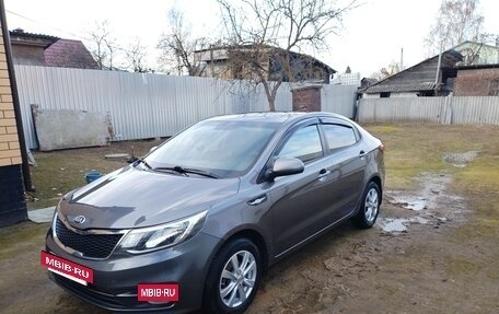 KIA Rio III рестайлинг, 2015 год, 750 000 рублей, 5 фотография