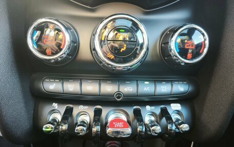 MINI Hatch, 2019 год, 3 300 000 рублей, 18 фотография