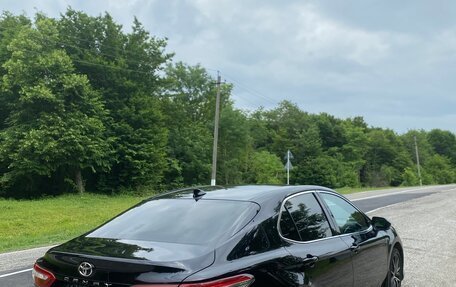 Toyota Camry, 2021 год, 2 950 000 рублей, 6 фотография