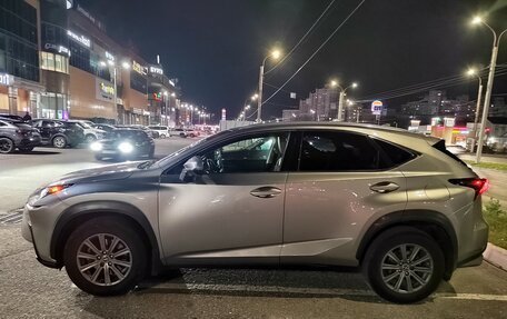 Lexus NX I, 2017 год, 2 790 000 рублей, 7 фотография